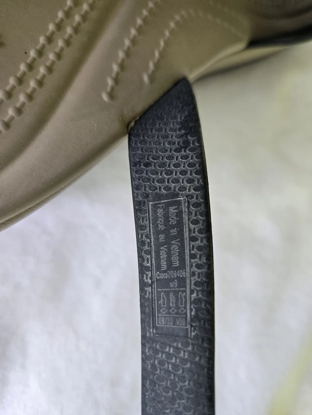 CROCS Brooklyn Ankle Strap Wedge, Black & Tan Wedge Sandals with Ankle Strap - Picture 11 of 16